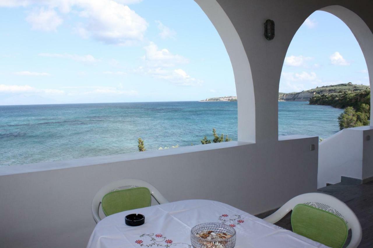 Apartamento El Mar Kómboi Exterior foto